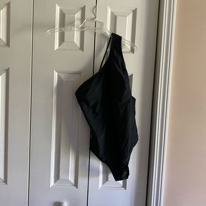 SHEIN One Piece Bathing Suit